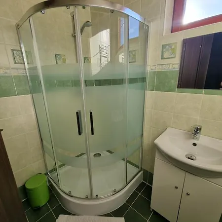 빌라 Almini Drienica Lysa Sabinov